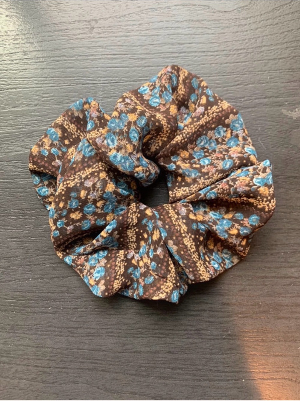Oversized brown design hair scrunchie